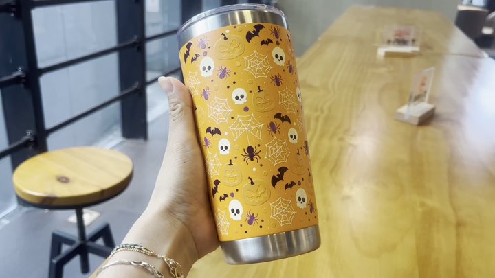 Manufacturers Directly Supply Creative Stainless Steel Thermos Cup Vacuum Stainless Steel Water Bottle with metal straw Export Manufacturing