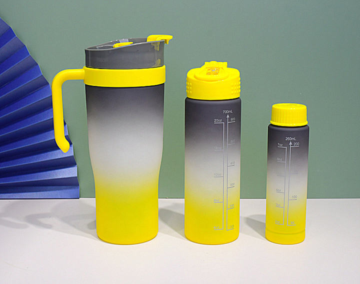 New Arrivals Botella De Agua Plastic Motivational Water Bottles Set 3 In 1 Car cup set with time marker for Camping Mass Production
