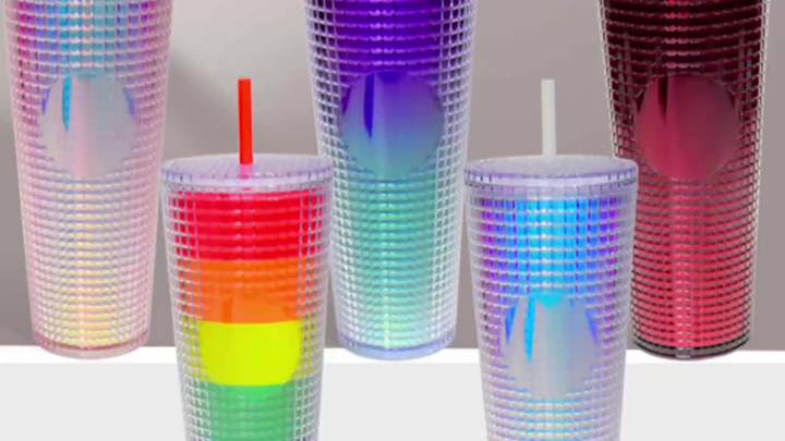 New Style BPA Free Eco-friendly Double Wall Plastic Tumbler with Straw 710ML Customized Logo and Color and PVC Card leak-proof Discount Wholesale
