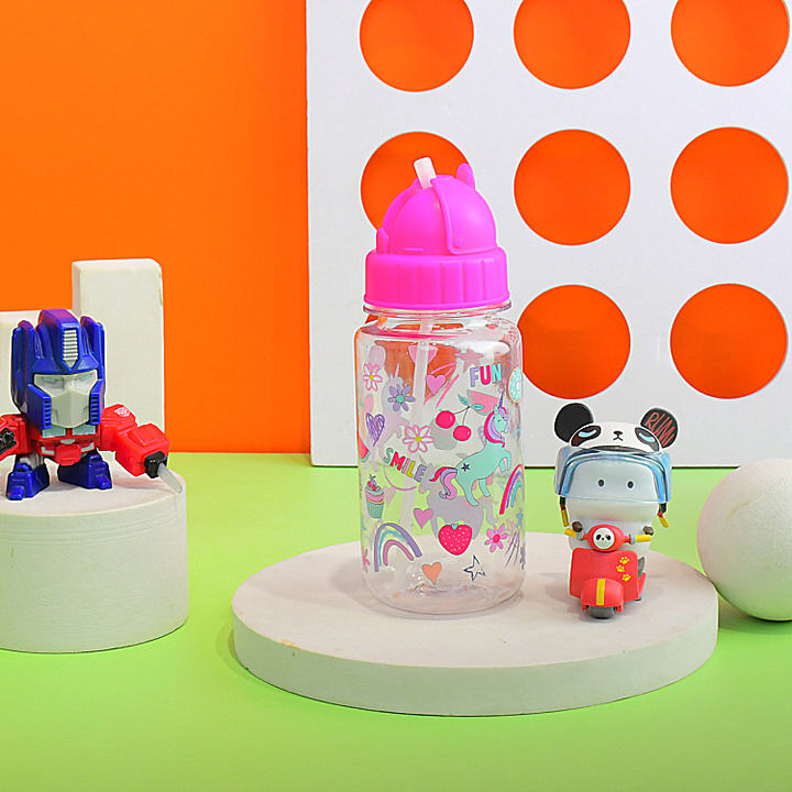 OEM/ODM Plastic Cup Gift Drinking Bottle Kids Cute Sippy Water Bottles Custom Logo and Color Bpa Free Sport Children Running Manufacturer and Supplier