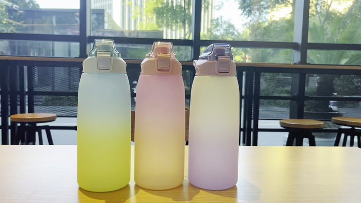 OEM eco friendly portable gym sport wide-mouth bottle gradient color 1000ml/32oz  plastic water bottle with Bounce dust lid Direct Supplier Pricing