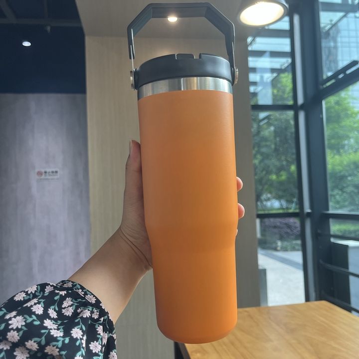 Outdoor Portable 20oz Water Bottle Stainless Steel Insulated Vacuum Flask Travel Water Bottle With Handle Export Factory Supplier