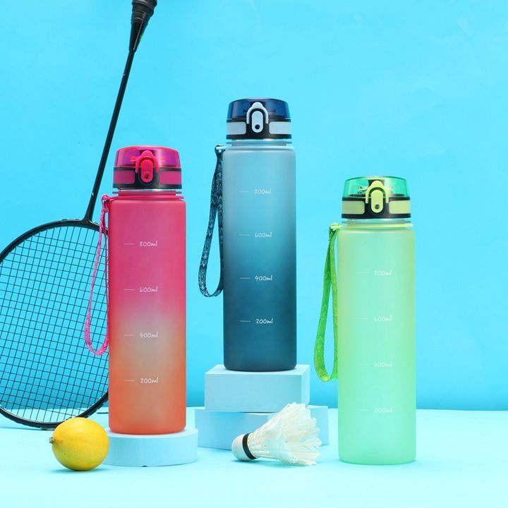 Ready to ship outdoor activities big capacity cheap drinkware 1000ml/32oz plastic Motivation water bottle with time marker