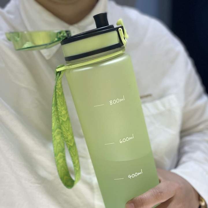 Straight Drinking Cup 32oz Bpa Free Drinkware in Stock Fitness Travel Sport with Lock 1L Water Bottles Plastic Unisex Camp China-based Manufacturer