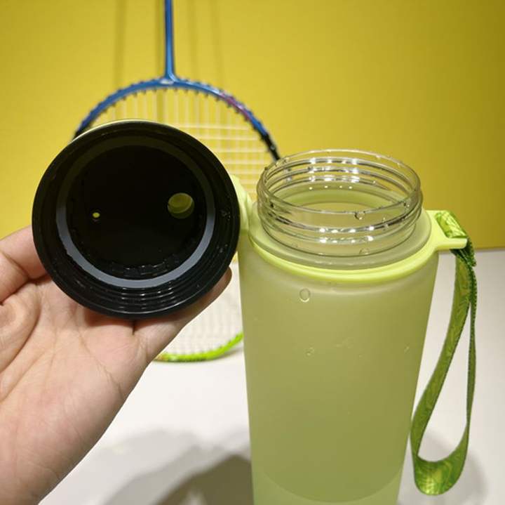 Straight Drinking Cup 32oz Bpa Free Drinkware in Stock Fitness Travel Sport with Lock 1L Water Bottles Plastic Unisex Camp China-based Manufacturer