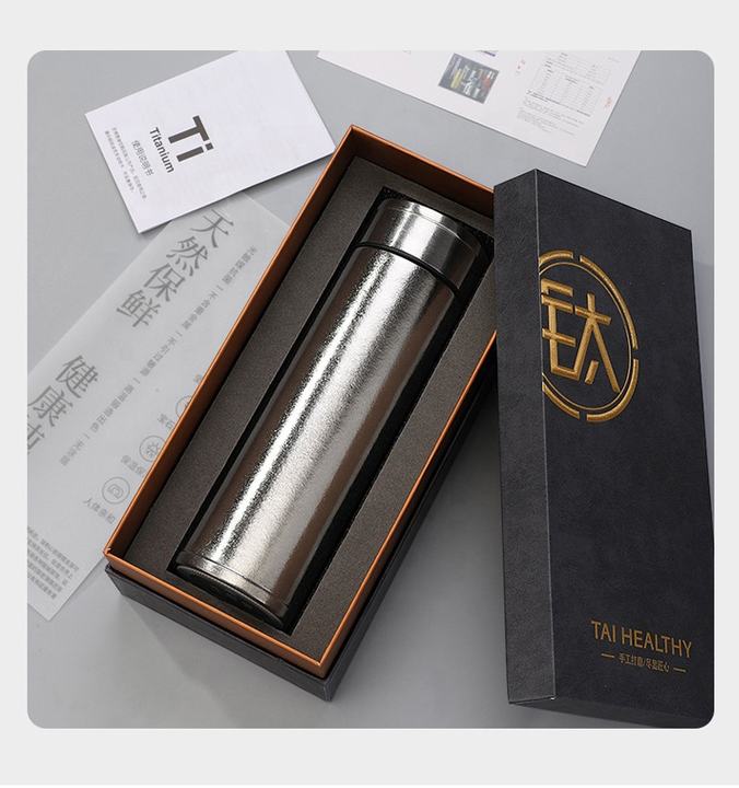 Unisex 450ml Titanium Insulated Direct Drinking Infuser Water Bottle Business Vacuum Flask Temperature Display Unisex Business Manufacturing Firm Solutions