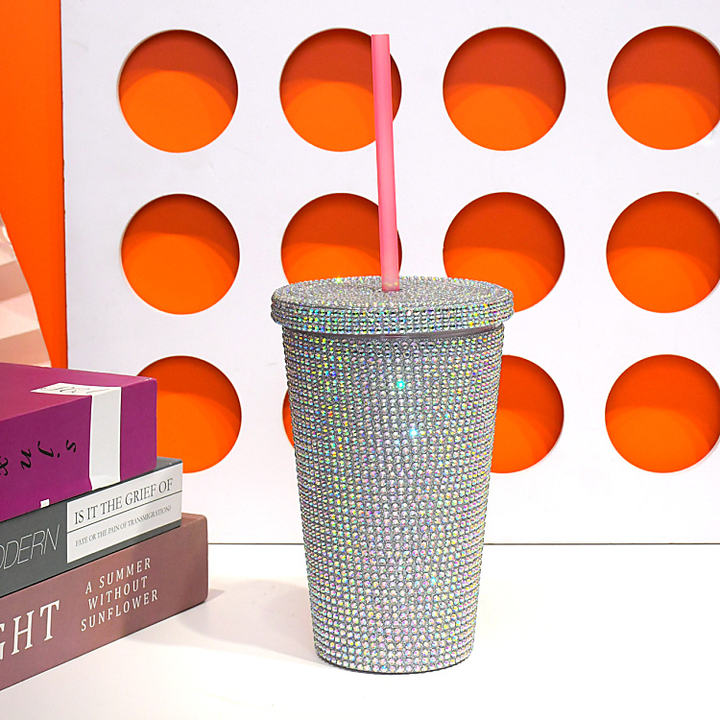 Wholesale 450ML/650ML double wall coffee mug plastic Studded Bling Tumbler with straw and lid Affordable Factory Pricing Supply