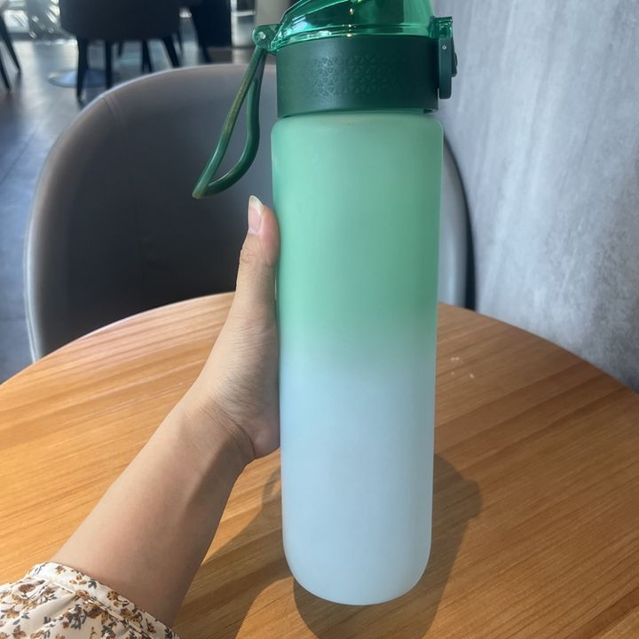 Wholesale Food Grade Bpa Free Hot Sale Bounce Lid Cup Water Bottle with Rope Motivational Plastic Gradient Sport Unisex Camp 1L Trade Factory Direct