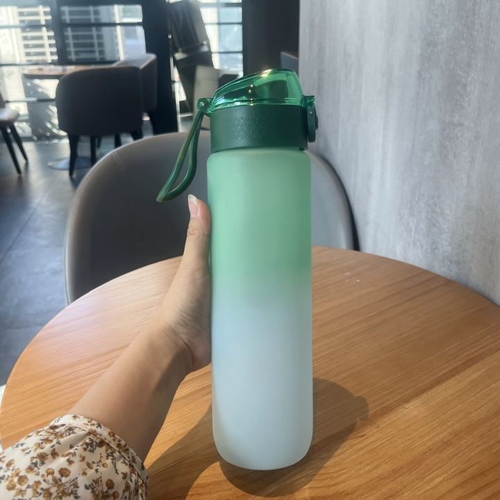 Wholesale Food Grade Bpa Free Hot Sale Bounce Lid Cup Water Bottle with Rope Motivational Plastic Gradient Sport Unisex Camp 1L Trade Factory Direct