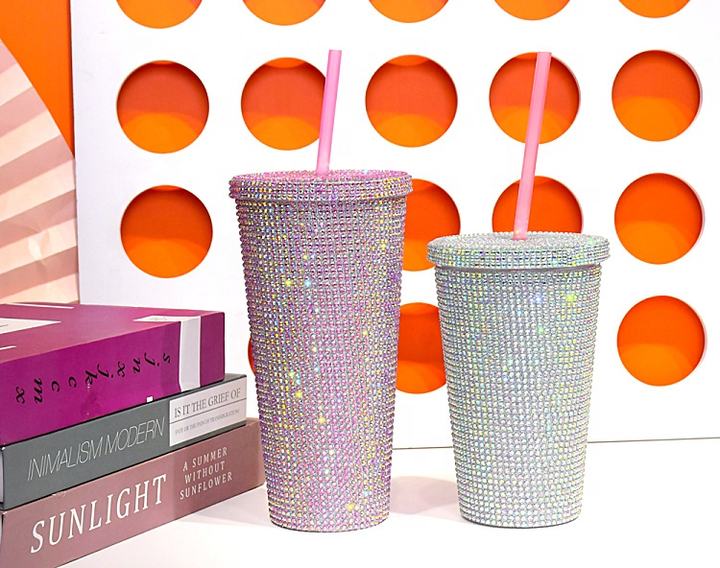 Wholesale Luxury 22oz Unisex Double Wall Tumbler BPA-Free PC Diamond Water Bottle with Straw Bling Coffee Mug for Business Gifts China Factory Supply Trade