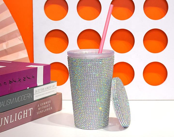 Wholesale Luxury 22oz Unisex Double Wall Tumbler BPA-Free PC Diamond Water Bottle with Straw Bling Coffee Mug for Business Gifts China Factory Supply Trade