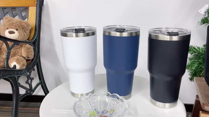Wholesale Custom Double Wall Stainless Steel flask vacuum Insulated termos Travel Tumbler With straw Industrial Wholesale