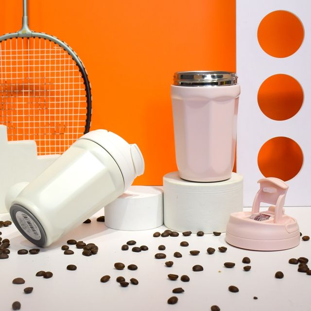 Wholesale price 12oz/360ml double wall vacuum insulated reusable travel thermo mug stainless steel coffee tumbler with handle Factory Wholesale Trade