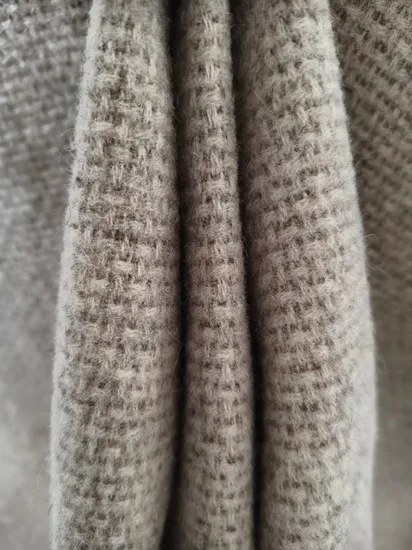 70% Wool 30% Alpaca Soft Luxury Wool Blanket