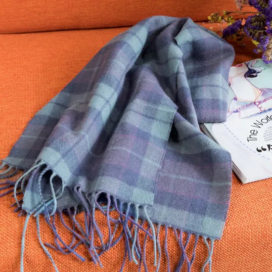 Classic Plaid Warm Comfortable Tassel Wool Blanket