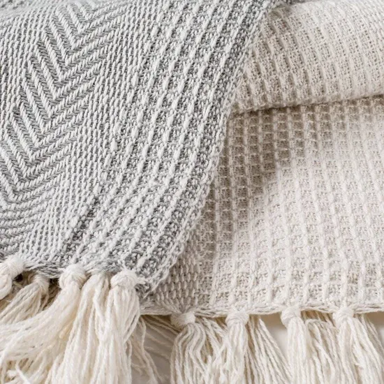 Classical Style Pure Color Super Soft Wool Blanket with Tassel