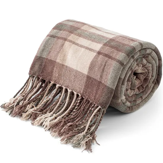 Elegant High-Quality Wool Blankets for Cozy Sofas