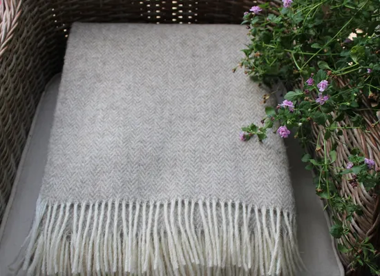 High Quality Super Soft Pure Wool Blanket for Outdoor