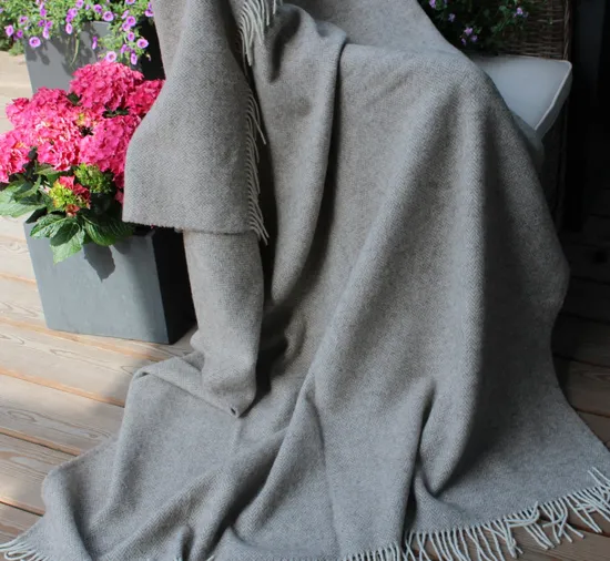 High Quality Super Soft Pure Wool Blanket for Outdoor