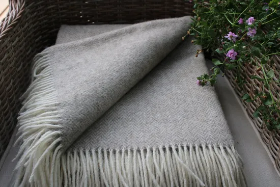 High Quality Super Soft Pure Wool Blanket for Outdoor