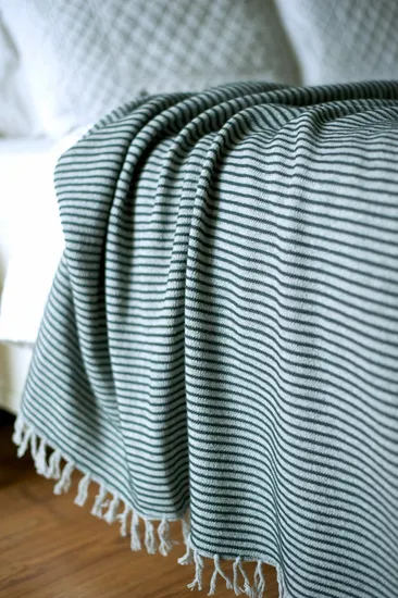 King Size Pure Lambswool Woven Wool Blanket