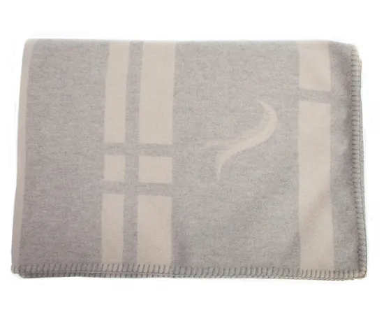 New Pure Wool Plain Jacquard Warm and Cold-Proof Blanket