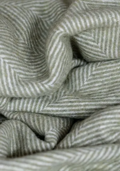 Solid Color Herringbone Recycled Wool Blanket