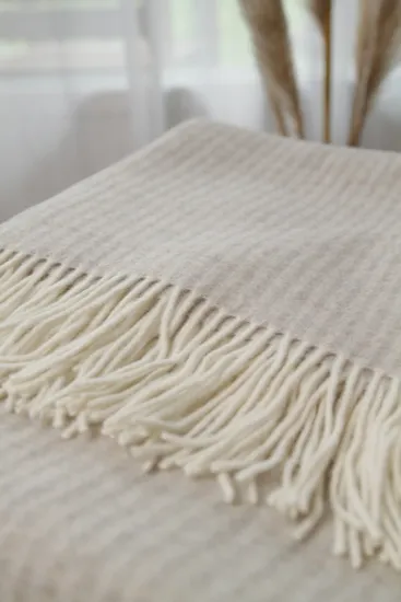 Stylish Plain Warm Tassel Merino Wool Blanket