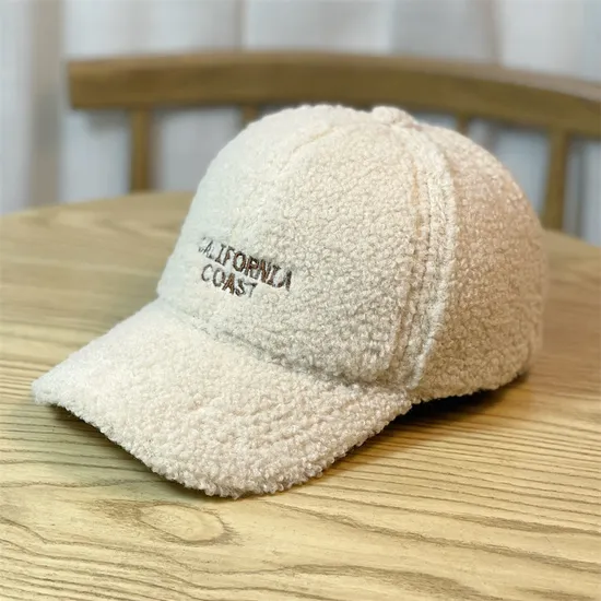 Best Selling Autumn and Winter Solid Color Lamb Wool Warm Baseball Cap Customize Logo Peaked Cap