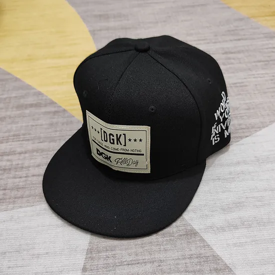 Custom 5 Panel Embroidery Flat Brim Sanpback Cap