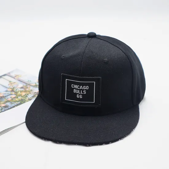 Custom High Quality Classic 6 Panel Black Snapback Caps