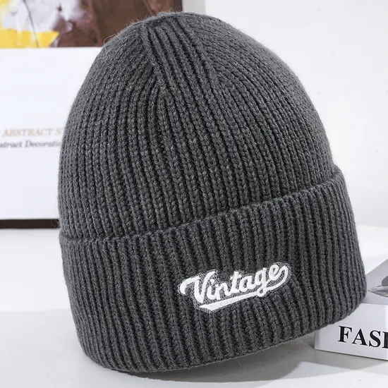 Wholesale Custom Embroidery Logo Gray Knitted Hats Beanie