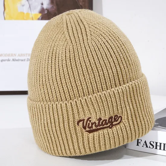 Wholesale Custom Embroidery Logo Gray Knitted Hats Beanie