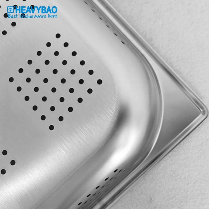 Heavybao Full Size 1/1 High Quality Stainless Steel Standard Perforated GN Pan For Kitchen Tool