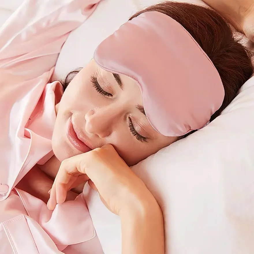 Custom Designed Women′ S Comfortable Plain Silk Eye Mask