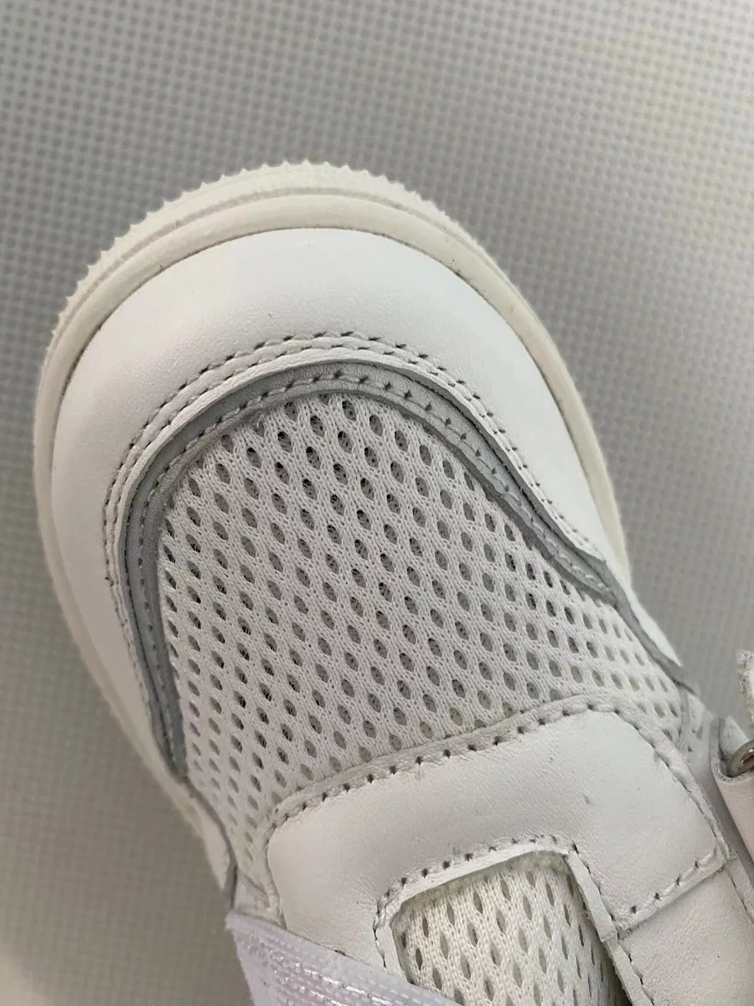 High Quality White Breathable Non-Slip Shock-Absorbing Orthopedic Shoes