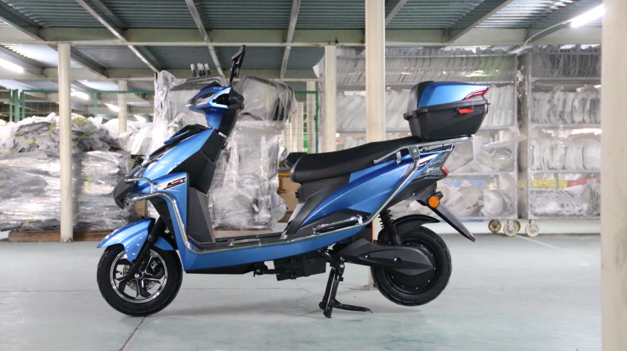 Wholesale High Speed Electric Moped Bike 1000W 60V Off-Road Scooter Electric Motorcycles For Adults