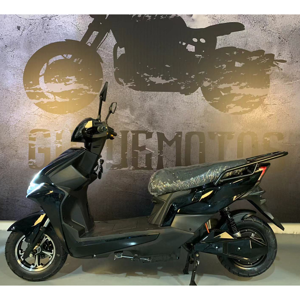 Wholesale High Speed Electric Scooter Motorcycle 2000W 72V Off-Road Bike Motorcycle Electric Moped With Pedal