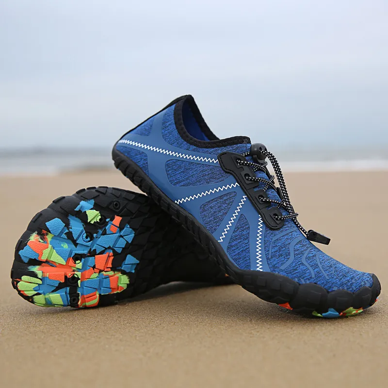 2023 Men′s Beach Diving Couple Shoes Outdoor Mountaineering