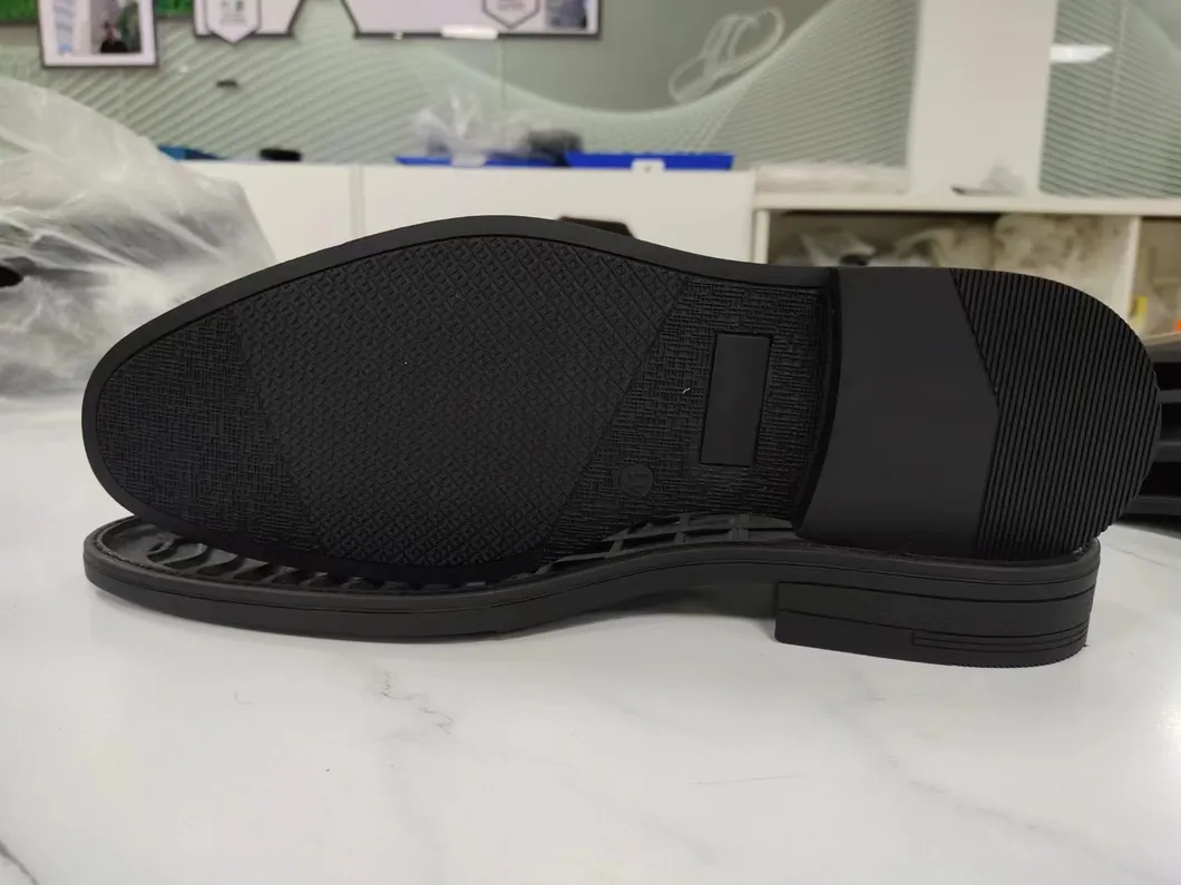 2023 OEM Anti-Slip Rubber Fashion Leather Shoes Sole