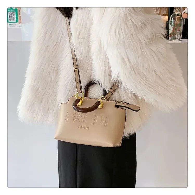 Factory Wholesale High Quality Handbags Designer Handbags Luxury Brand 1: 1 Genuine Leather Shoulder Bag