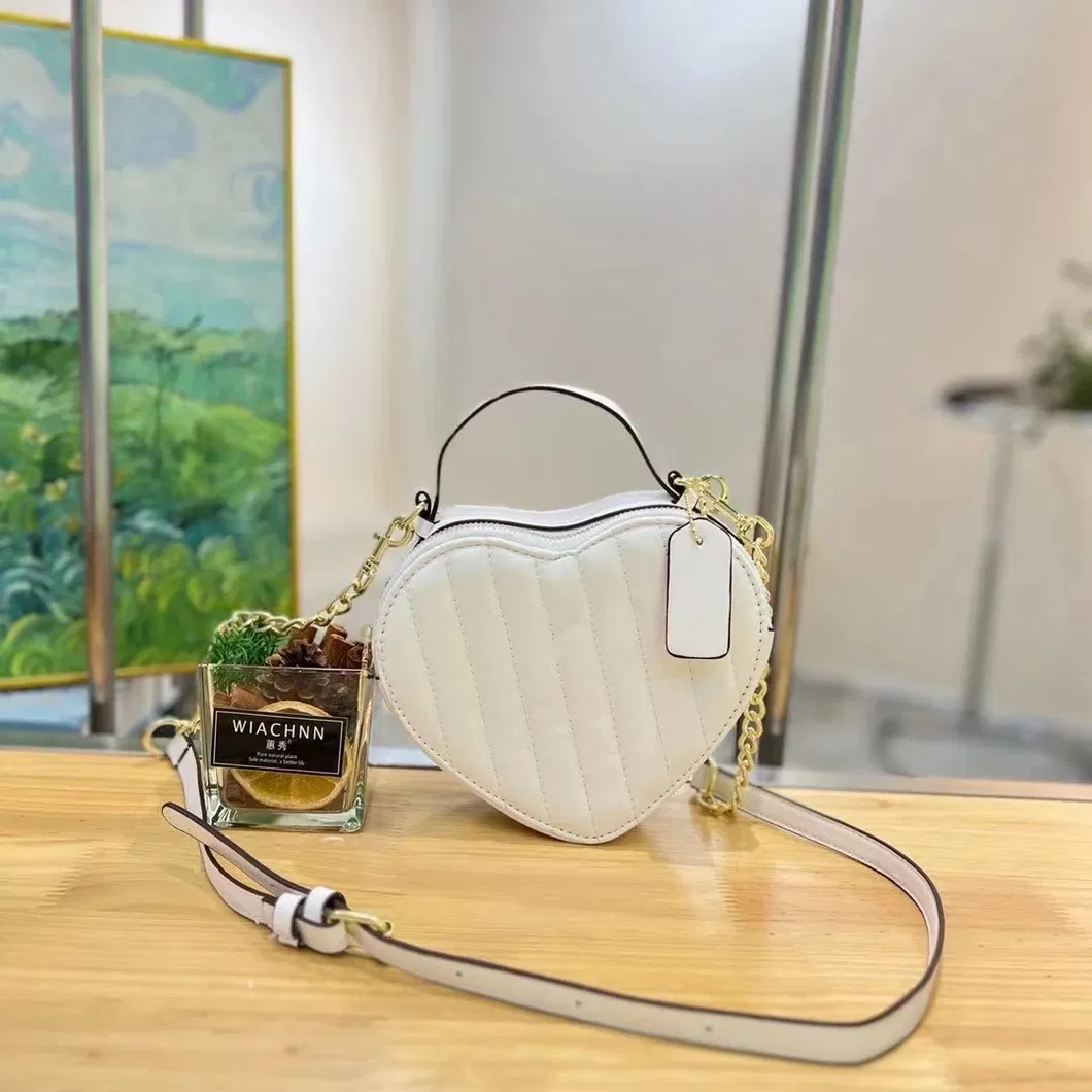 Wholesale of Women′s Designer Handbags From Guangzhou Factory, Replicas of Luxury Branded Replica Shoulder Bags