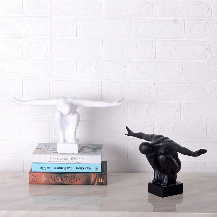 Modern Home Interior Sculptures Resin Man Statue Luxury Home Decor