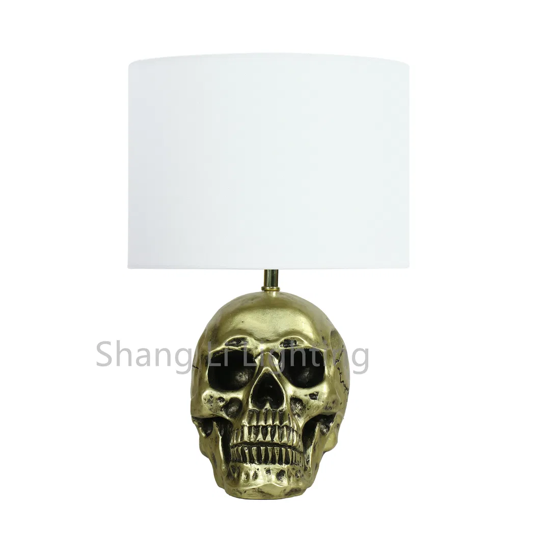 American Table Lamp Halloween Decoration Ball Plastic Hollow Charm Skull Table Lamp Christmas Table Lamp Crown Skull Table Lamp Crown King Table Lamp