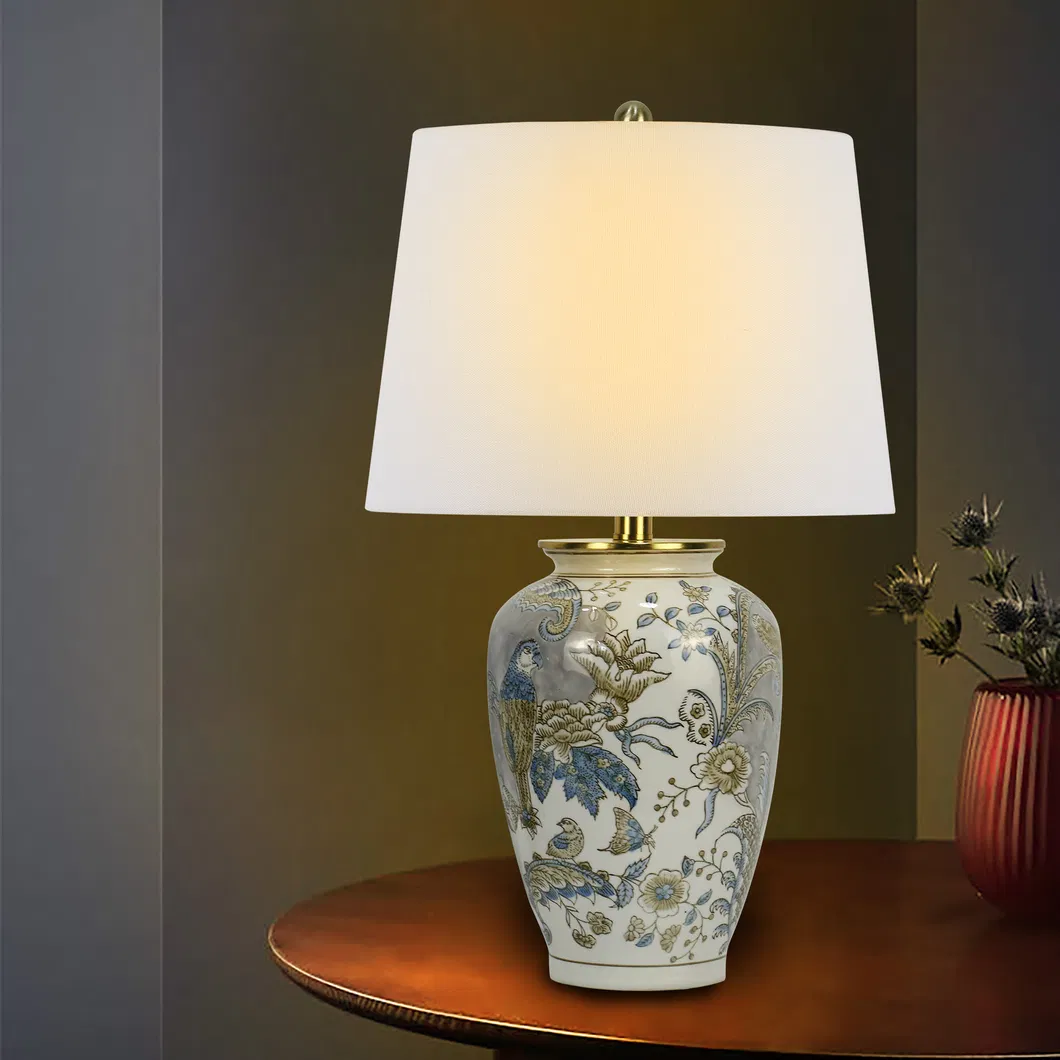 Chinese Style Flower Shaped Ceramic Table Lamp Living Room Luxury Modern Antique Classical Ceramic Table Lamp