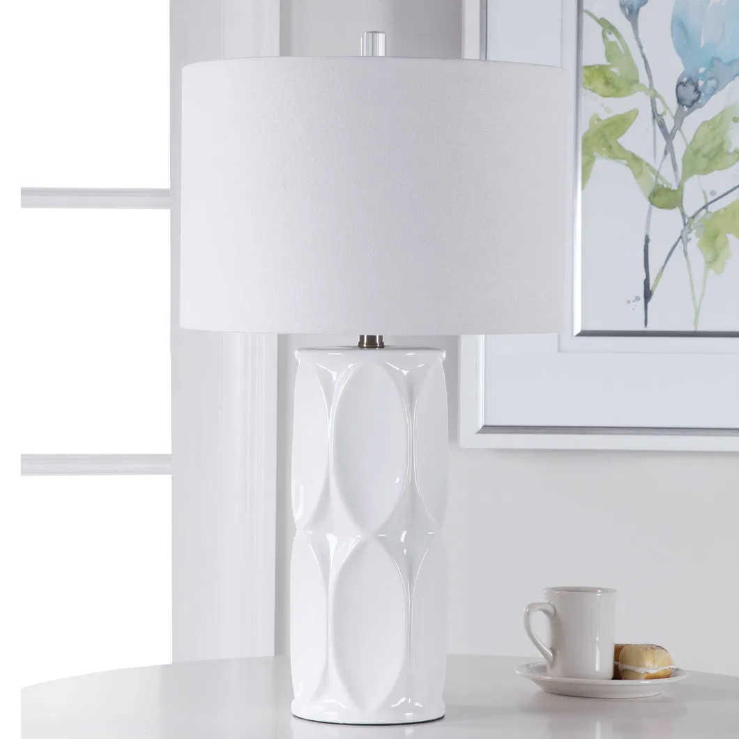 Light Luxury Table Lamp American Modern Italian Bedroom Bedside Lamp Designer Villa White Ceramic Table Lamp