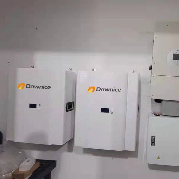 100KWH 215KWH 500KWH Hybrid Lithium battery energy storage system Peak Shaving Solar Power Energy Storage