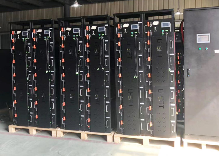 All in one industrial mobile power pv 200kwh  lifepo4 pack battery energy storage system 200 kwh for solar power system