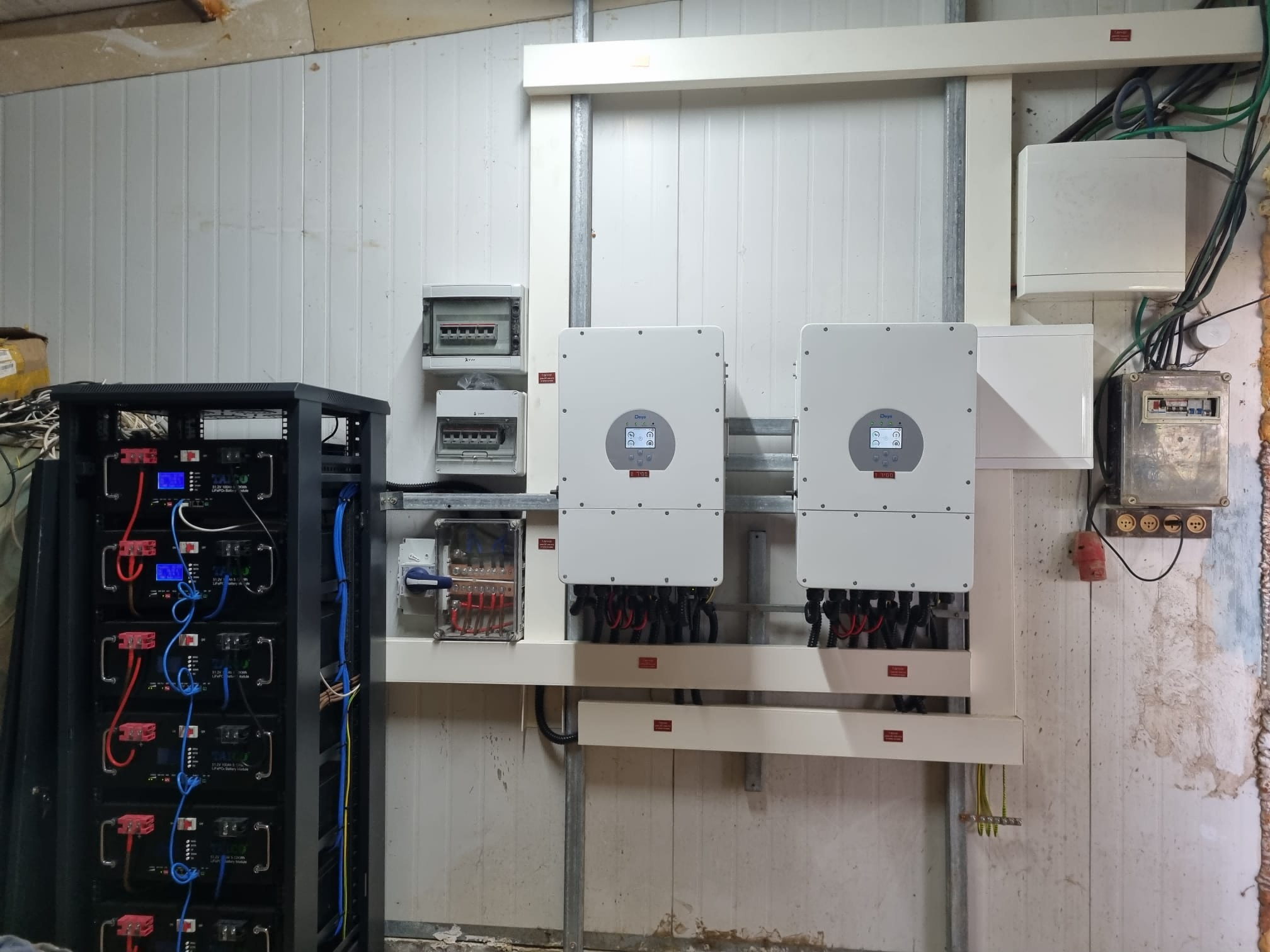 Customized 30kw 92kwh solar energy system kit with rack lithium battery 30kva solar powered system for industrial