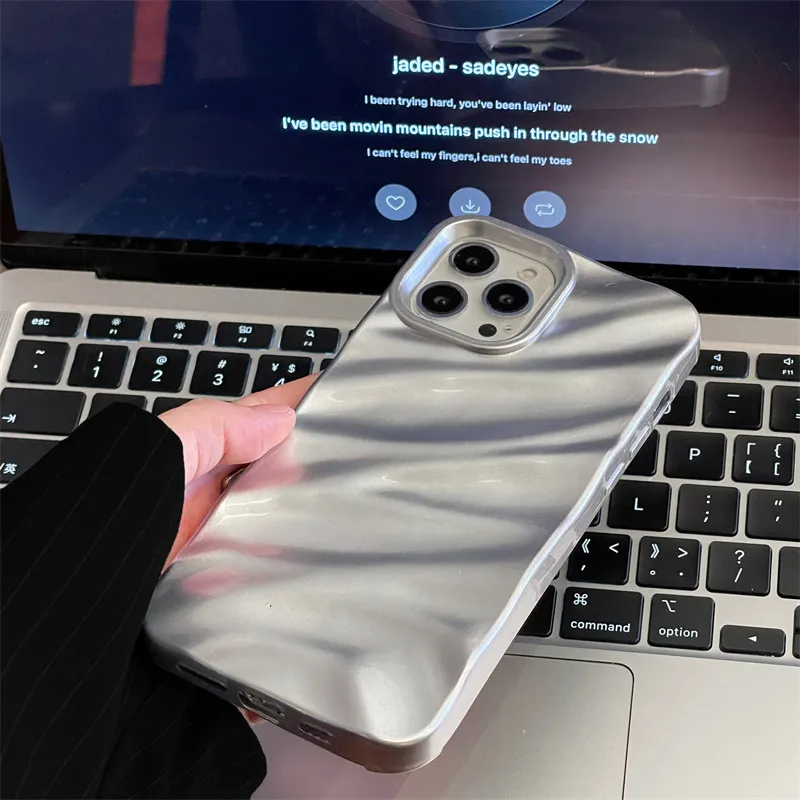 Ins Style Silicone Phone Case for iPhone 12 PRO Silver Wave Pattern Cell Phone Cover for iPhone 13 14 PRO Max